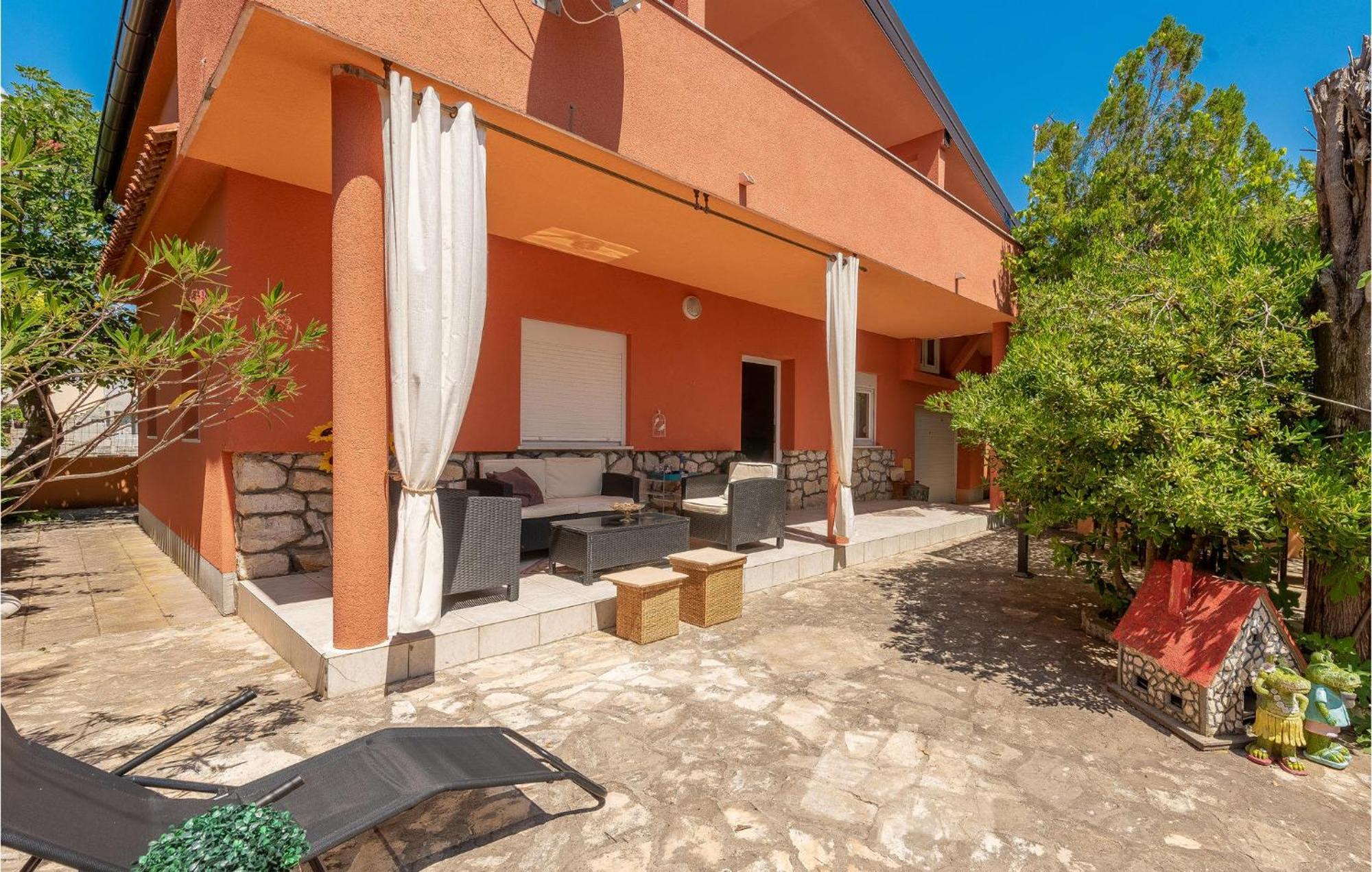 Cozy Home In Vrsi With Wifi Exterior foto