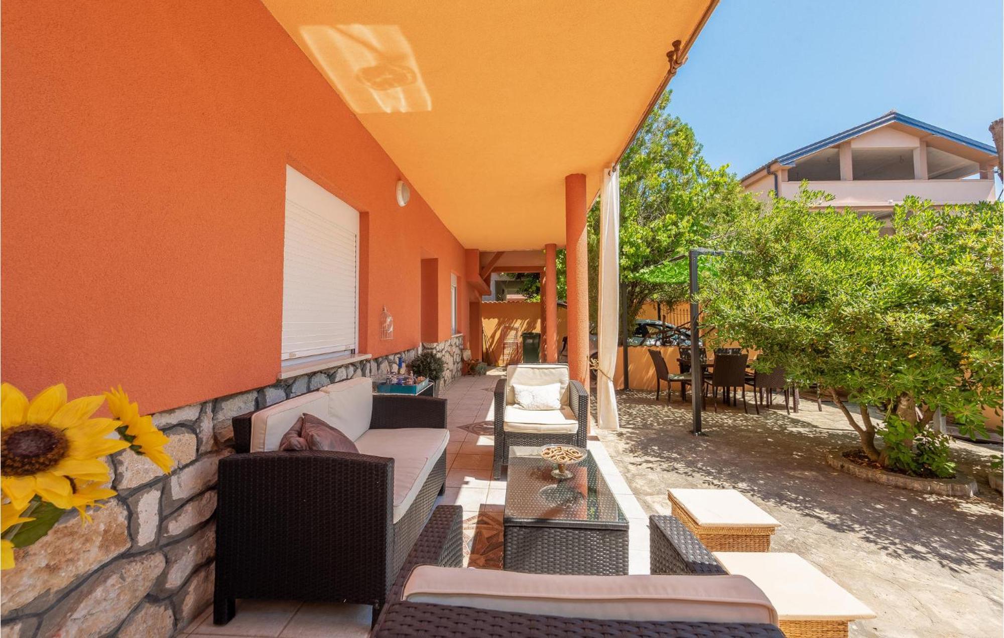 Cozy Home In Vrsi With Wifi Exterior foto